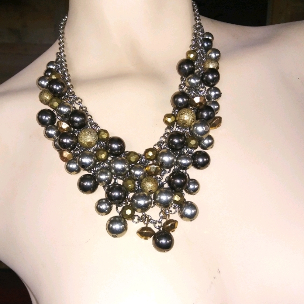 NY & Company bib necklace gold and silver tone